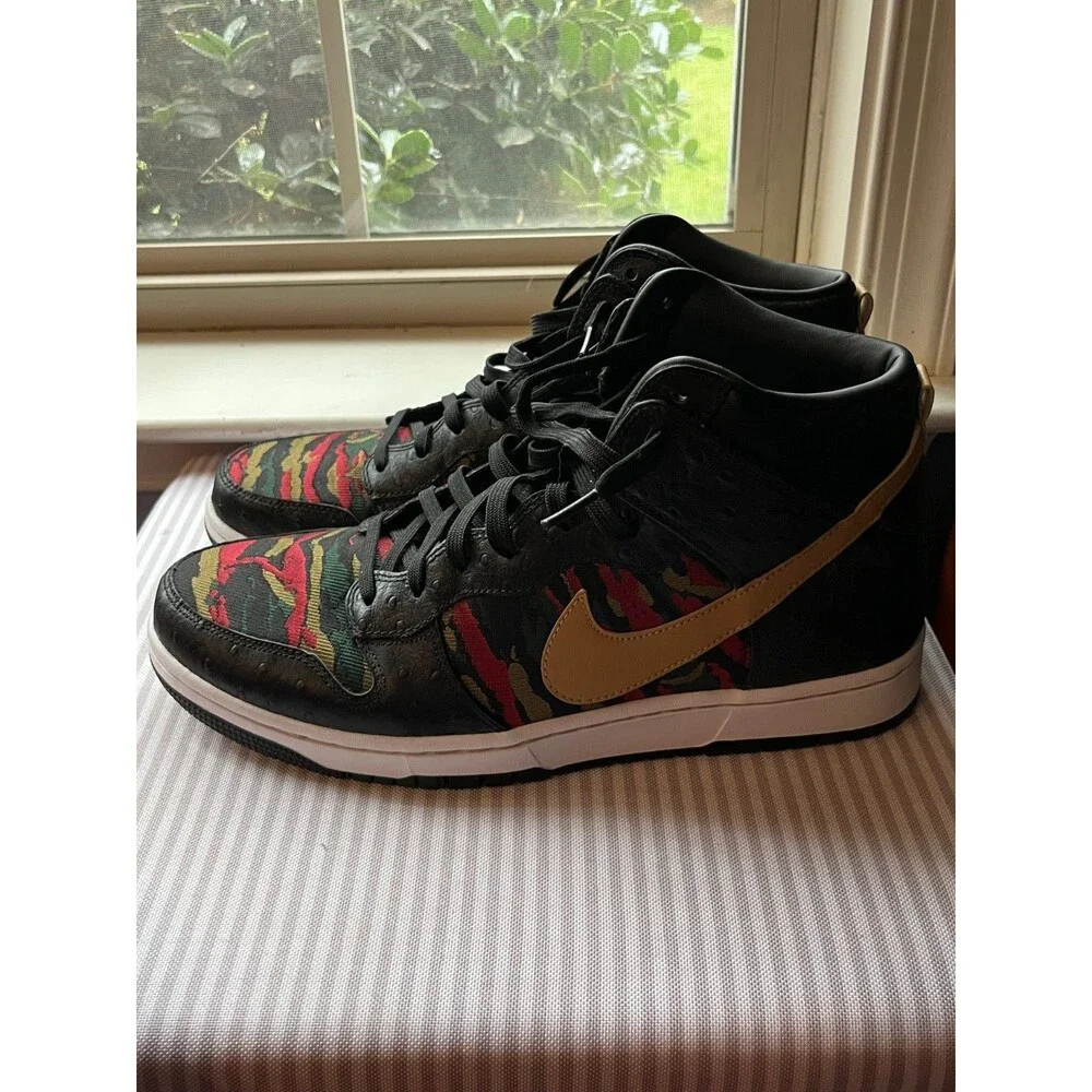 Nike Shoe Men 11 Dunk CMFT Premium Tiger Camo Ostrich 716714-002 Black Sneaker